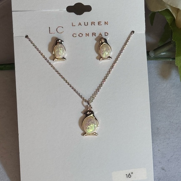 LC Lauren Conrad Opalescent Penguin Necklace and Earring Set in Rose Gold Tone - Picture 4 of 8